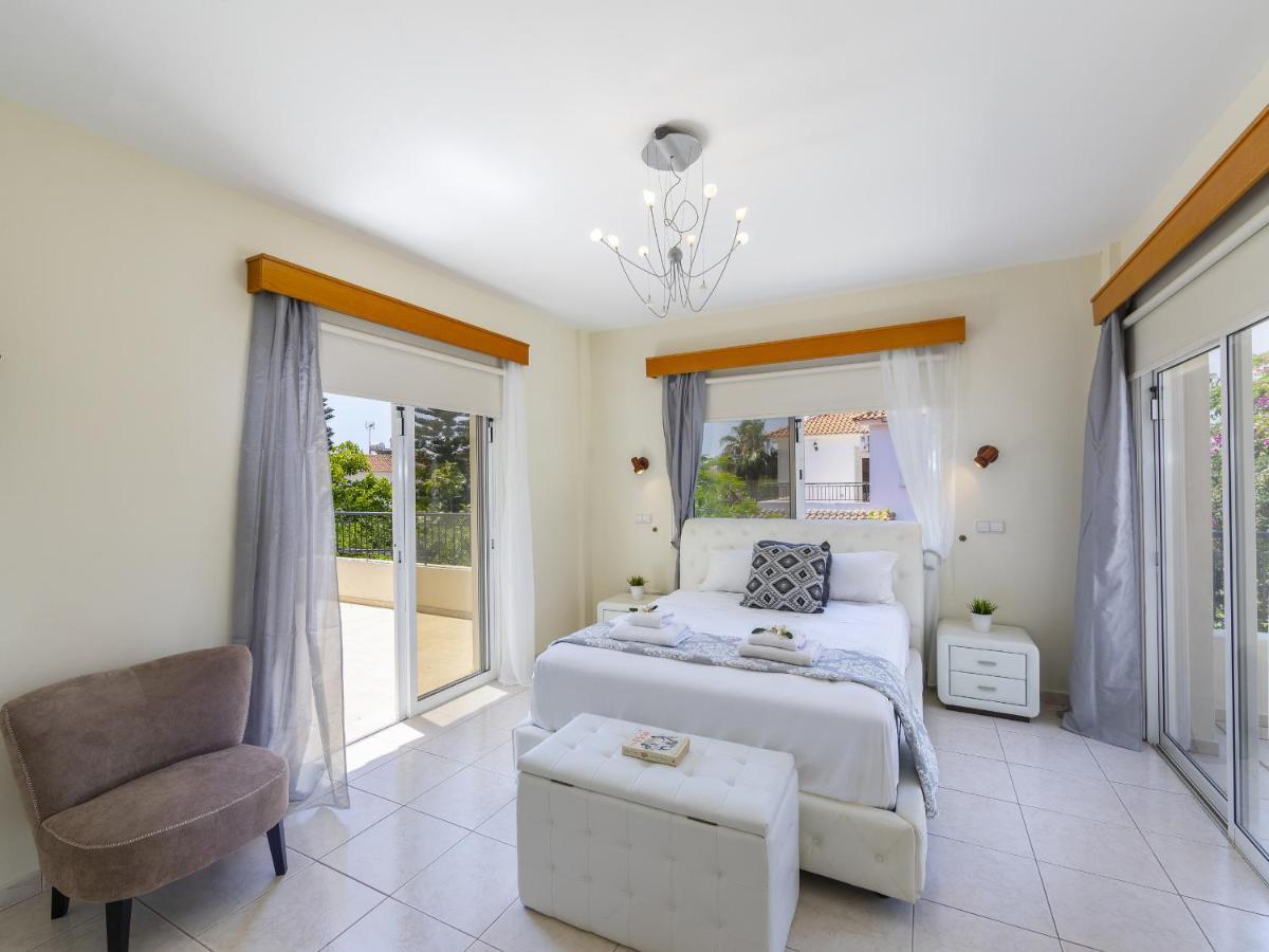 Meneou Seaside Mansion 7 Vila Larnaca Exterior foto