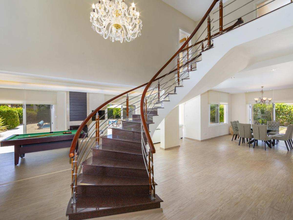 Meneou Seaside Mansion 7 Vila Larnaca Exterior foto