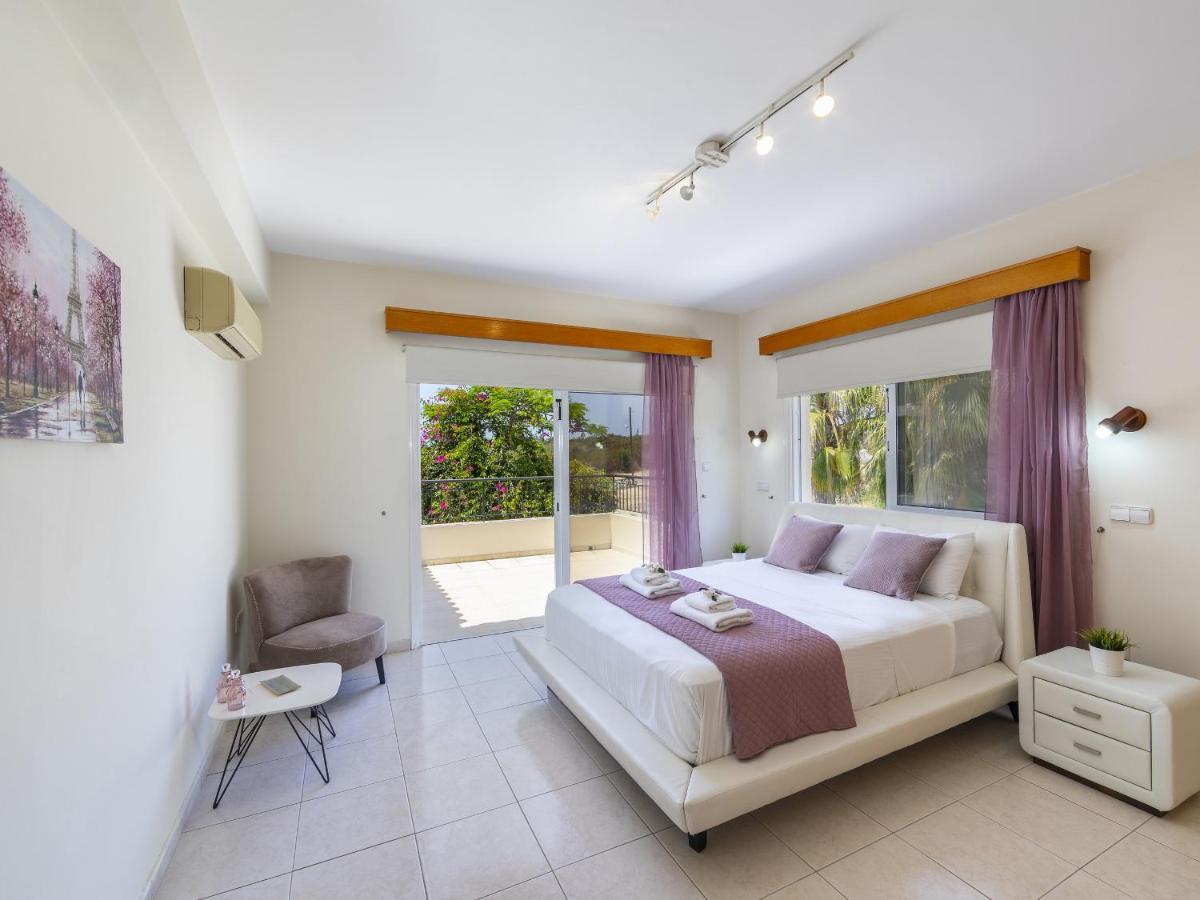 Meneou Seaside Mansion 7 Vila Larnaca Exterior foto